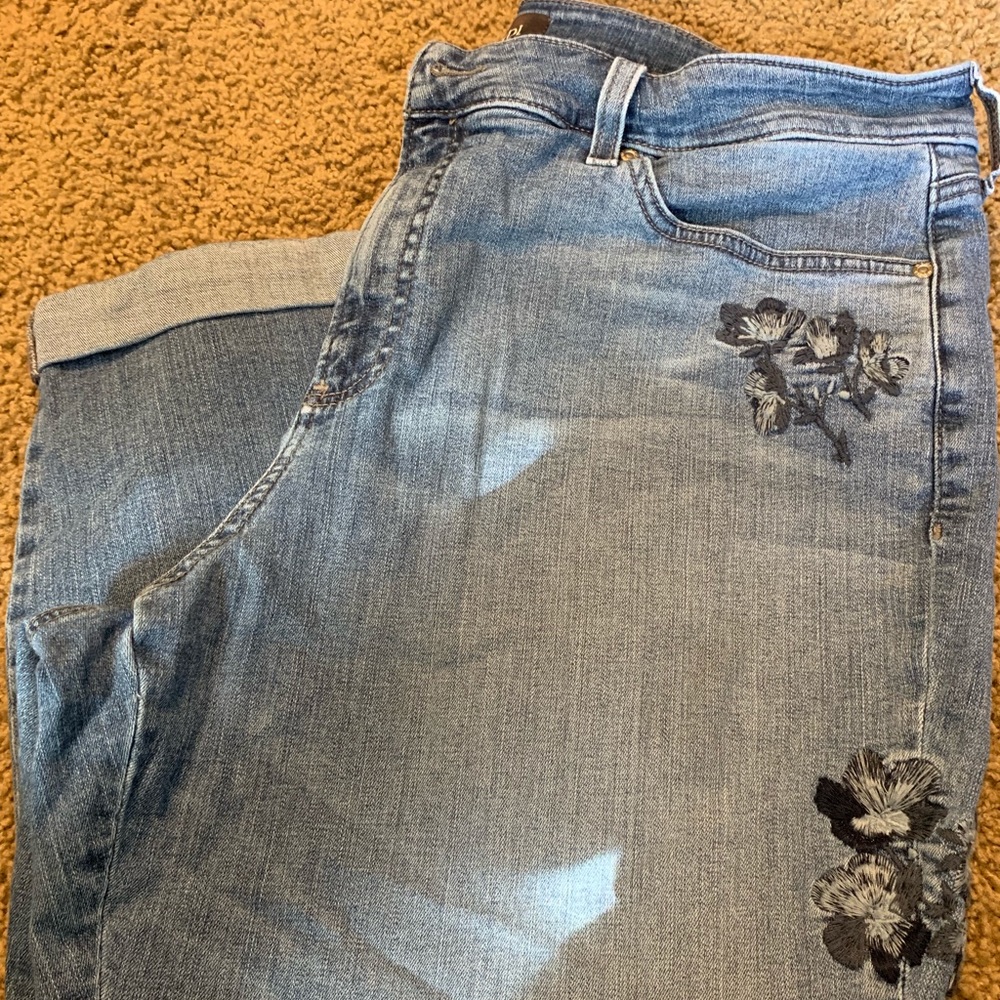 NYDJ embroidered jeans